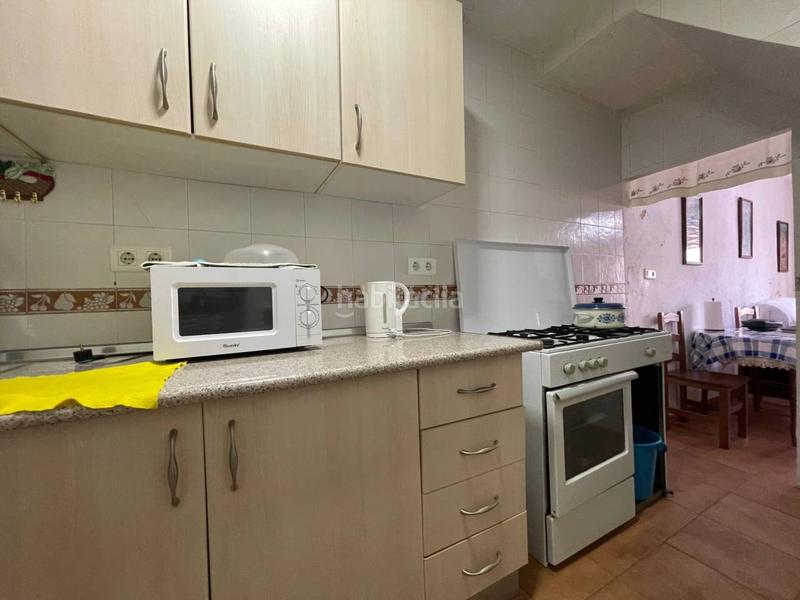 Foto 277c8fb2-eb54-4fa9-85a0-c477d1f6f1a0. Casa a Casares pueblo Casares