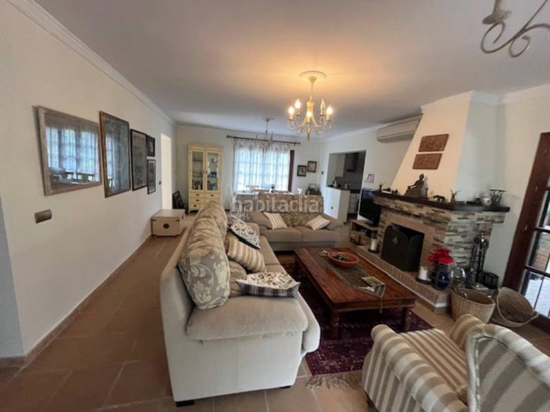 Foto ad92978e-7769-480d-a9ce-aeb7851fc669. Masía chalet rustico en venta en selwo29680 en El Velerín Estepona