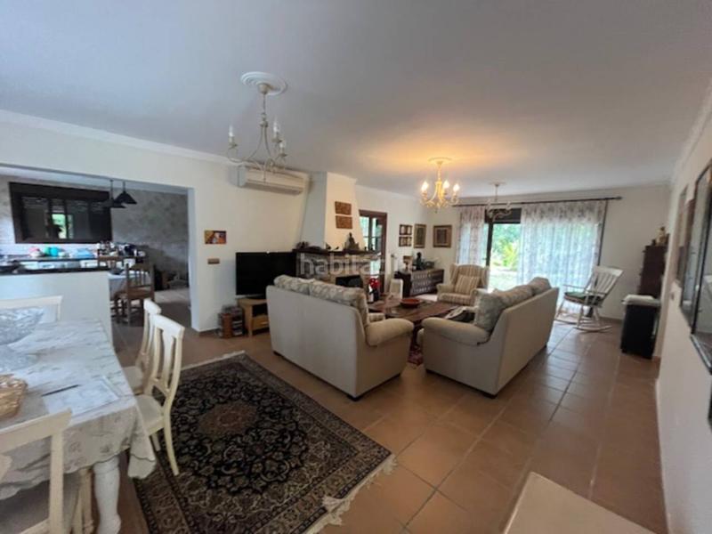 Foto bd2c8de1-47d2-4201-a587-f11891d7c392. Masía chalet rustico en venta en selwo29680 en El Velerín Estepona