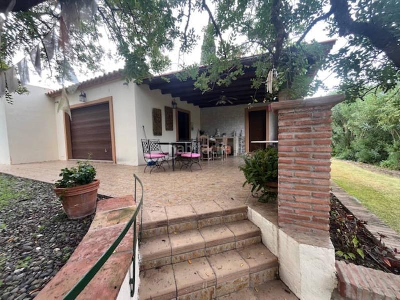Foto d6fc828a-696f-48f1-9d27-b85d023ec530. Masía chalet rustico en venta en selwo29680 en El Velerín Estepona