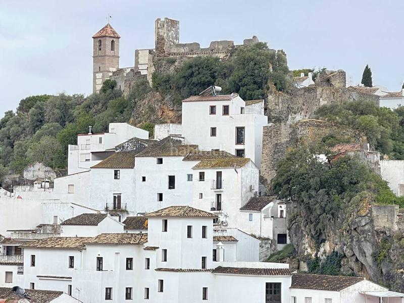 Foto 756fcdc1-7437-483e-bb7c-67da6f338761. Casa  en venta en área 29690 en Casares pueblo Casares