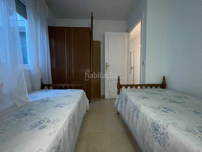 Foto 2b0639d8-9cbc-4c7e-80af-78c29c0583ec. Pis a sierra de Estepona - avda. de andalucía Estepona