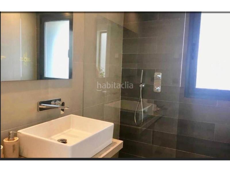 Foto a8784fde-e2c2-4cde-9a2e-774db2225021. Lloguer xalet amb calefacció piscina a La Concha - Resina Golf Estepona