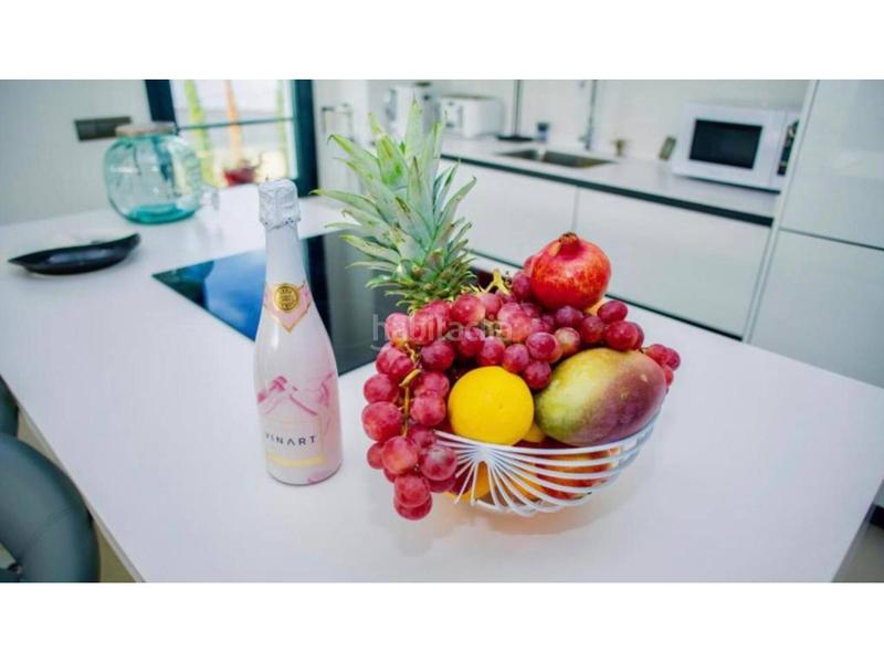 Foto 90ffe619-ce2d-4dda-bd52-5c4ac9ebefb4. Miete chalet mit heizung pool in La Concha - Resina Golf Estepona