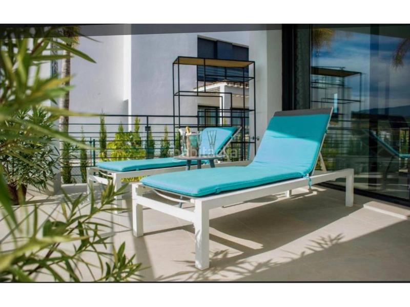 Foto e586d9b5-99af-42ae-86ee-fa36cd675cd0. Miete chalet mit heizung pool in La Concha - Resina Golf Estepona