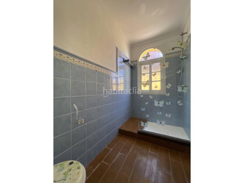 Foto 5be4e902-fe60-4a59-a314-f60a6fe23a21. Xalet amb aparcament a Los Llanos Estepona