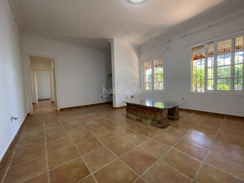 Foto 94f9e203-cd12-4d16-b49e-21c43053c281. Xalet amb aparcament a Los Llanos Estepona