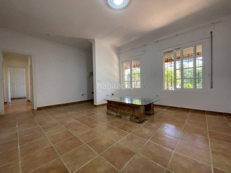 Foto c2d366da-19d2-46df-9352-ed71c534c5e7. Xalet amb aparcament a Los Llanos Estepona