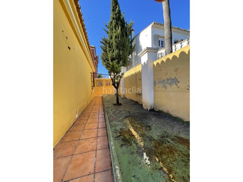 Foto d5fb279c-0656-4b87-b8a8-bb83a6546e82. Xalet amb aparcament a Los Llanos Estepona