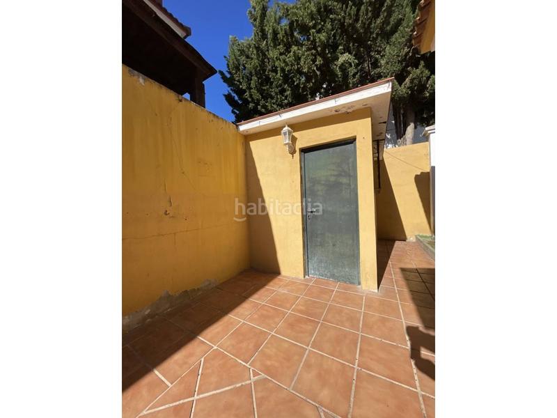 Foto f834a73b-ee32-4d8f-b36b-2fab8d108a56. Xalet amb aparcament a Los Llanos Estepona