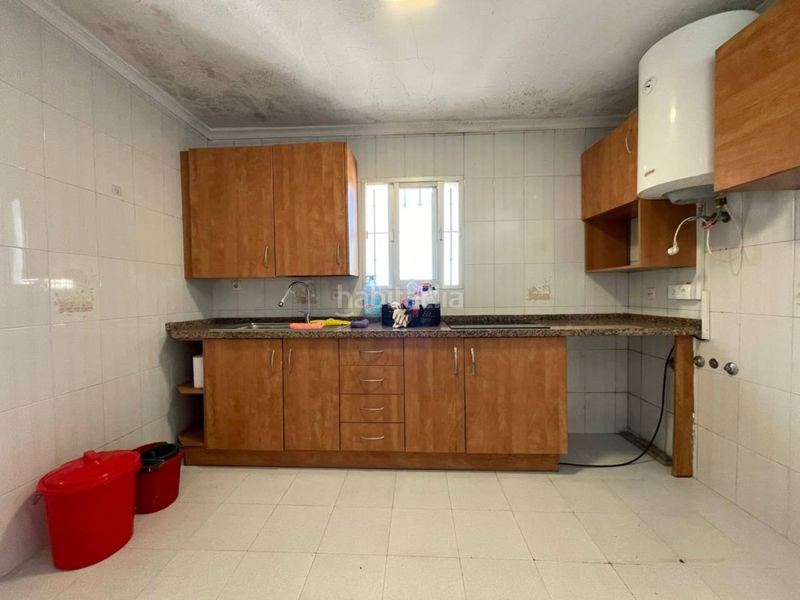 Foto d75f148d-f3fa-469a-85a2-e1190e3850b3. Casa a Casares pueblo Casares