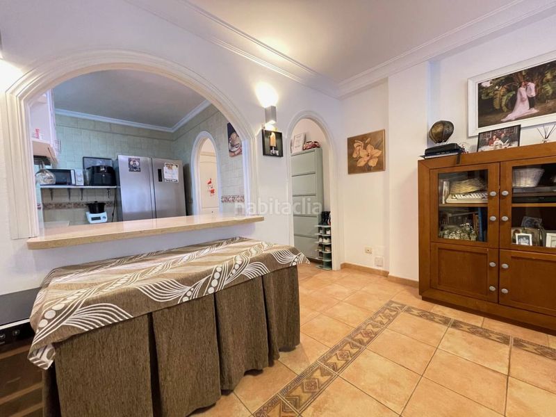 Foto 45ca64ef-7ee8-48d4-8e74-f3c90bb266ef. Pis amb calefacció a sierra de Estepona - avda. de andalucía Estepona