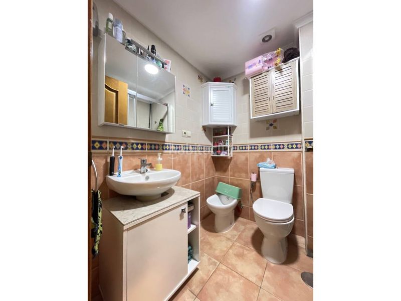 Foto 5cf85ded-a389-4295-8271-60f366653b24. Pis amb calefacció a sierra de Estepona - avda. de andalucía Estepona