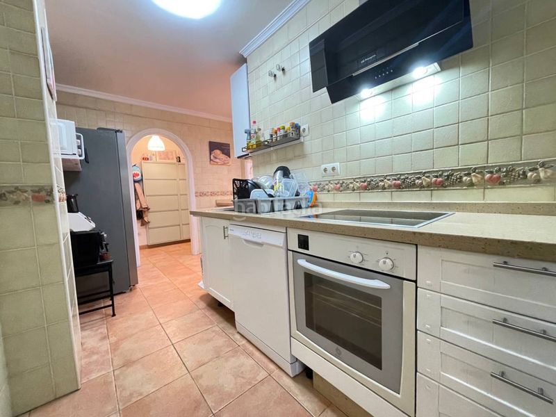 Foto d4f76d1d-99a3-4e58-b247-2cab798ed9f3. Pis amb calefacció a sierra de Estepona - avda. de andalucía Estepona