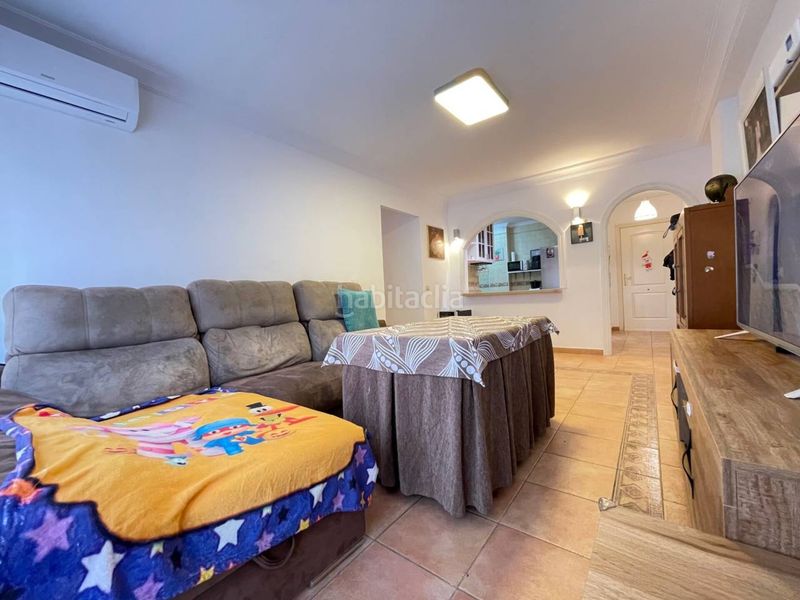 Foto f69876c8-30c6-4d62-8c61-63764c9c0980. Pis amb calefacció a sierra de Estepona - avda. de andalucía Estepona