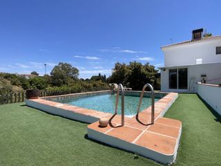 Mas à Los Llanos. Casa de campo en venta en estepona, selwo