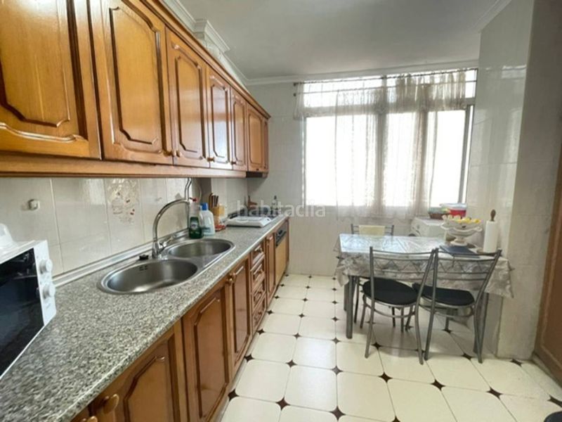 Foto beb4da5d-ba12-4655-9776-0deeb392573b. Pis a Zona Calvario Estepona