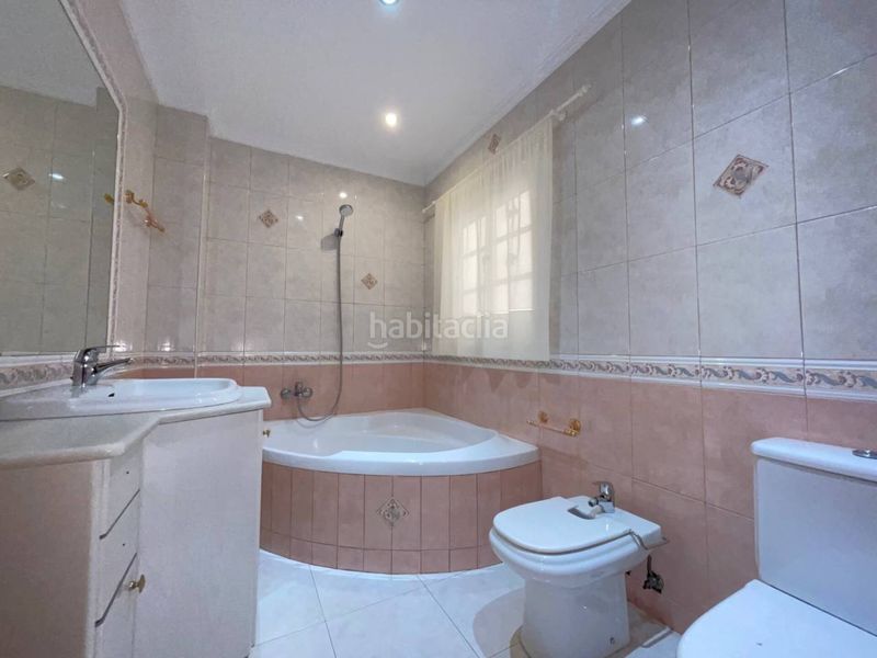 Foto 061d5a72-15f8-432a-8e34-3007aa3405e4. Casa a Centro Estepona