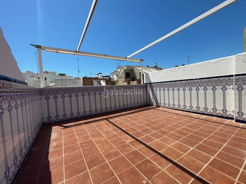 Foto ec7bd98d-44d0-4d93-a36f-bd63ece42f1a. Casa a Centro Estepona
