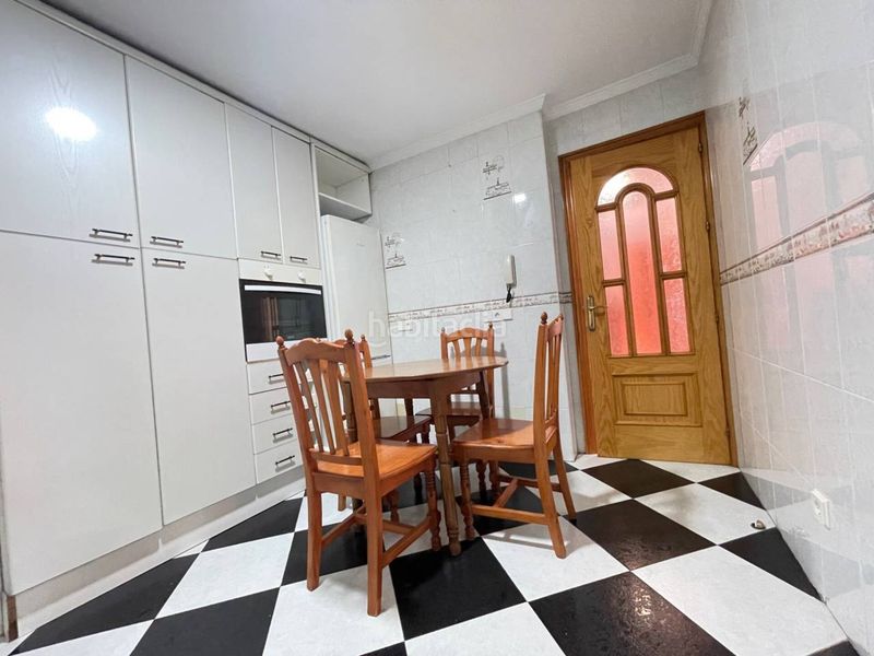 Foto f3c35834-913c-4649-b1e1-b7b463514eeb. Casa a Centro Estepona
