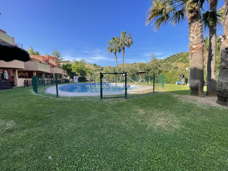 Foto eb5c2e07-f451-4fff-a724-4f2d3288078d. Pis amb calefacció aparcament piscina a reserva de Marbella Marbella