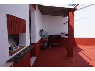 Casa a Parque Central. Venta de casa unifamiliar en estepona, parque central
