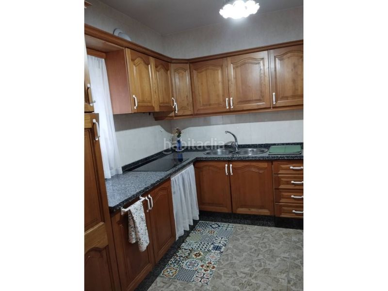 Foto 75095e16-bc71-4922-a4c0-a4949d23705c. Pis a Casares pueblo Casares