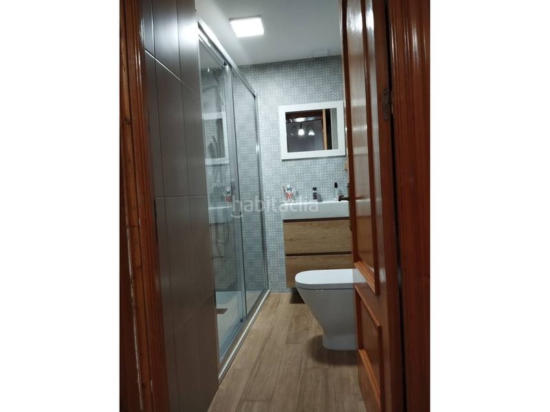Foto b7d4c974-1e35-4f07-acee-42908b15d0a4. Pis a Casares pueblo Casares