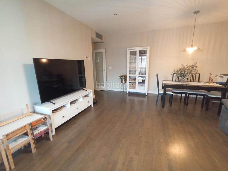 Foto 49fb3435-042b-41e3-bfda-a656f216be43. Appartamento con riscaldamento parcheggio piscina in Córdoba