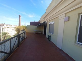 Lloguer Àtic a Ollerías - San Cayetano. Ático en alquiler junto a torre mar muerta