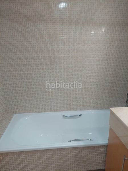 Foto 4a716ab8-8a9d-4099-af32-fab8bc2d7344. Lloguer pis amb calefacció aparcament a Tablero Bajo - Arruzafilla Córdoba