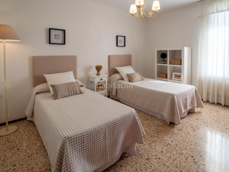 Foto 8af198c0-ea47-45c8-9f78-68ba7e36f402. Chalet with fireplace parking pool in El Brillante -El Naranjo - El Tablero Córdoba