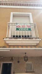 Casa a El Tomillar. En exclusiva  casa pareada en la mejor zona residencial de torre
