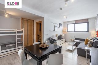 Apartament  Calle solynieve. Sacamos a la venta este espectacular apartamento en edificio mon