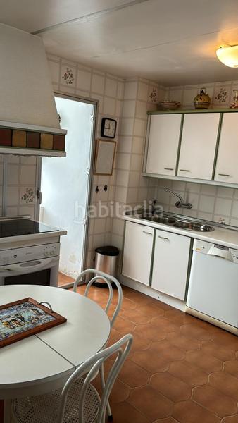 Foto 21d3ca66-5c4d-4cd8-b4d7-847704dbcff7. Piso precioso piso en pleno centro con plaza de garaje en Barrios (Los)