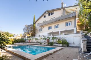 Casa a Cerro de las pipas 100. Una oportunidad para no dejar escapar!!!