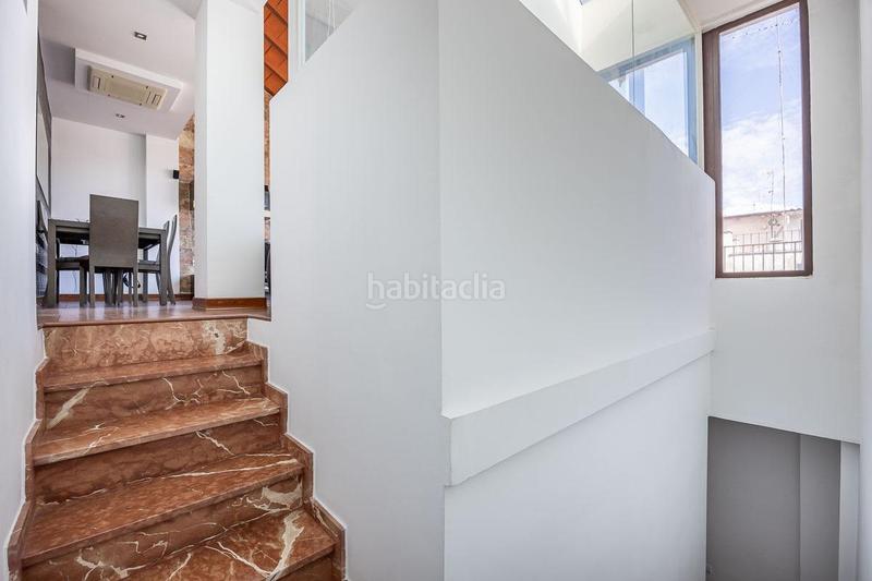 Foto 07370509-4f5a-4690-8f37-49fffa83f6de. Ático  dúplex premium en el corazón lujo, espacio y vistas de ensueño. en Granada