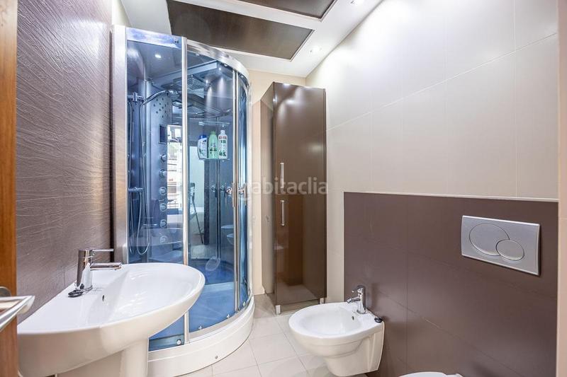 Foto 70d6abc3-fe37-4bbc-8694-e063c6b259eb. Ático  dúplex premium en el corazón lujo, espacio y vistas de ensueño. en Granada