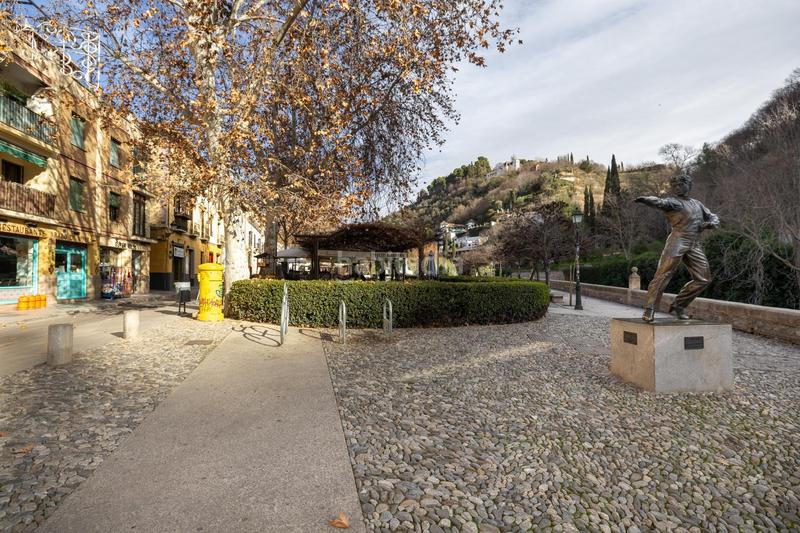 Foto a4b2d2c3-3a19-4936-922a-d7f4dd2acdca. Masía cueva en el sacromonte con magnífica ubicación. en Granada