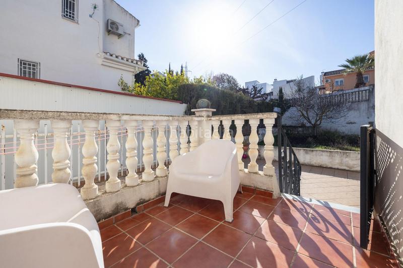 Foto 4261d672-585a-4866-8ac3-90f19ef9cfb6. Chalet  independiente en esquina loma verde en Albolote
