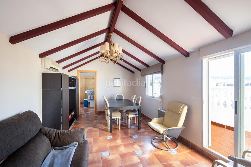 Foto bd22a794-3e60-4e18-a563-121c9e73daec. Ático espectacular ático en la zubia, con amplia terraza y vistas panorámicas 360 en Zubia (La)