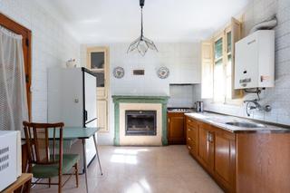 Casa  Calle campohermoso. Casa en venta en dúrcal con cochera!