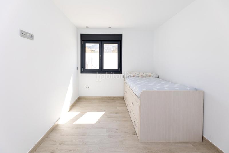 Foto bee800ac-6be9-4312-9409-3410b1cacf3e. Chalet villa de diseño en cañadas del parque en Dílar