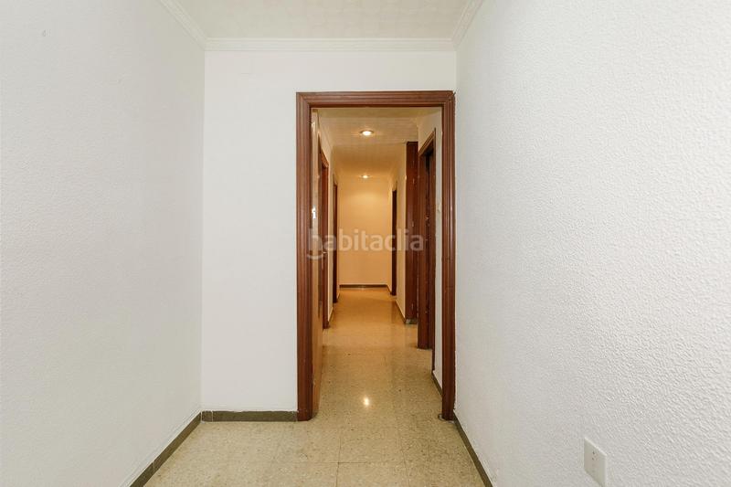 Foto 01342fe9-8248-490b-90b9-e7955b9ddccd. Piso gran piso junto a parque federico garcía lorca en Granada
