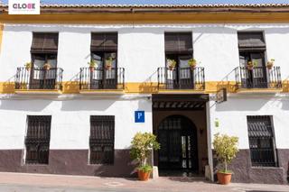 Edificio en Centro. Hostal san jose en salobreña