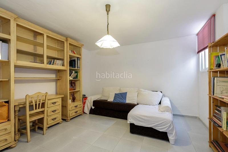 Foto 6ca76f47-a585-4c37-bdf0-a87b1f141ab1. Chalet dans calle calle del clavel 15 dans Barrio de la Vega Monachil