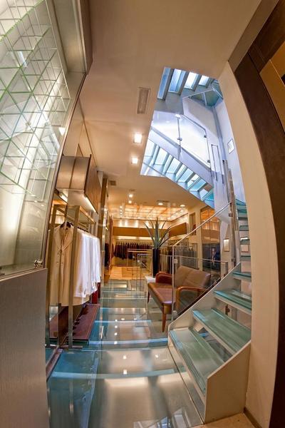 Foto 5d9becf4-579d-4d19-8efd-64087575ae3c. Local comercial a calle alhondiga 10 a Centro - Sagrario Granada