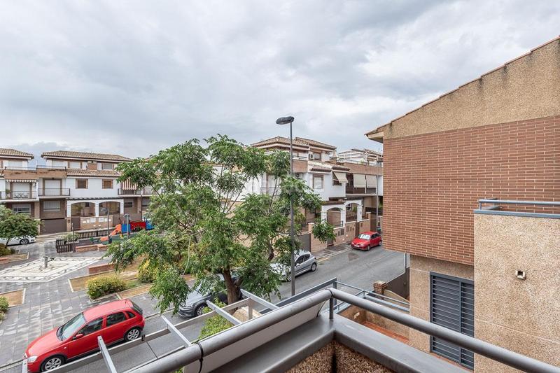 Foto f46cf71a-7876-4ab2-9965-44113933b699. Casa adosada exclusivo adosado vistas, luz, diseño y confort total en Armilla