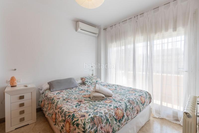 Foto 449a848c-fcea-4492-8ec6-a4c26ab0d144. Chalet casa en santa clara golf ideal para vivir o invertir en Otura