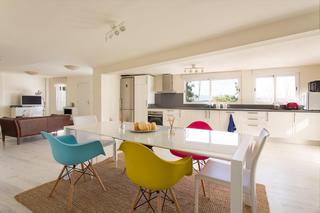 Casa adossada a Cenes de la Vega. Vivienda en urbanización los abetos